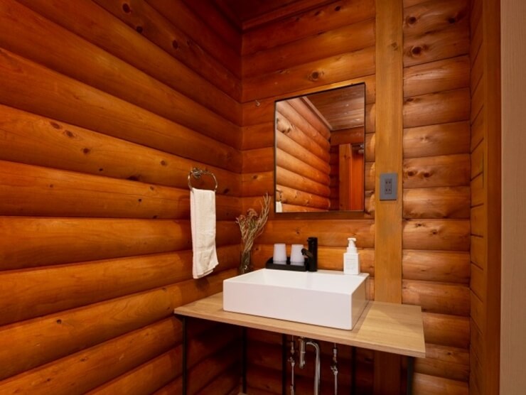 room_image