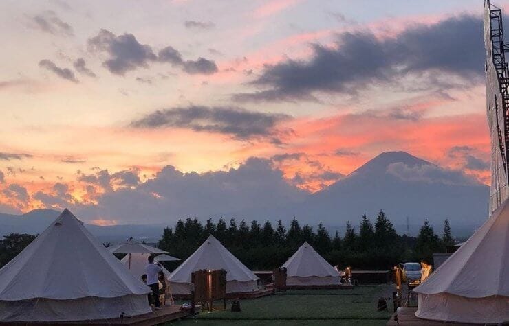 静岡県おすすめグランピング施設 時之栖OUTDOOR HILL VILLAGE 全体写真