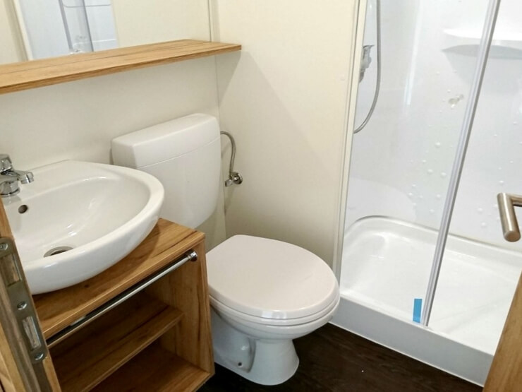 room_image