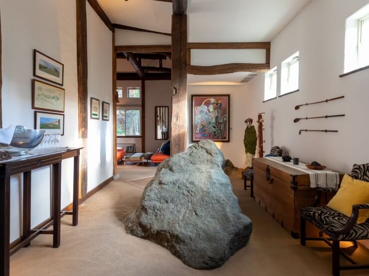 room_image