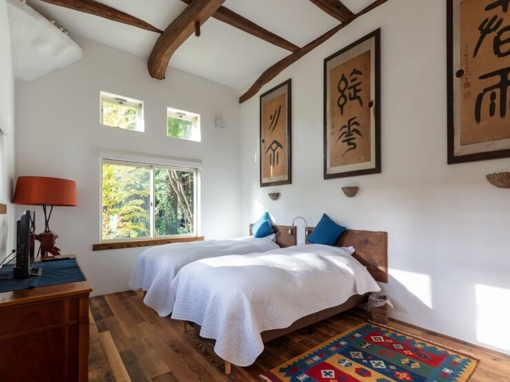 room_image