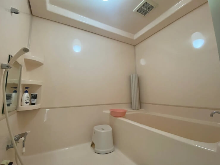 room_image