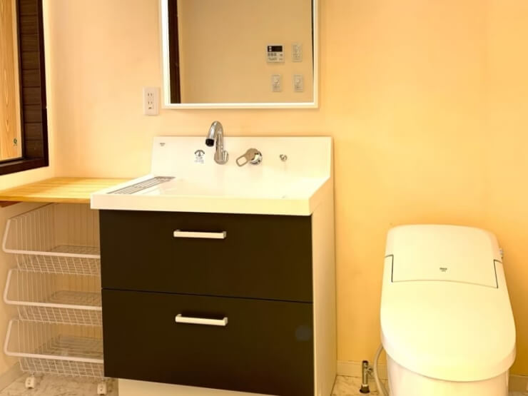 room_image