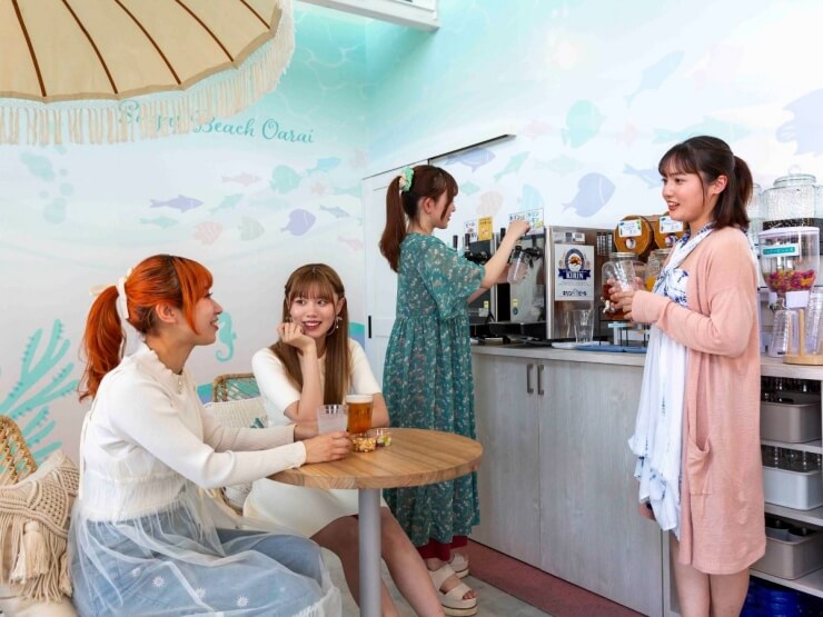 オールインクルーシブサービスを利用する女性