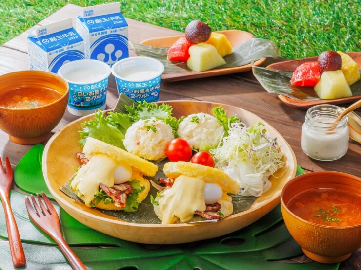 爽やかな朝にぴったりなエッグベネディクト朝食