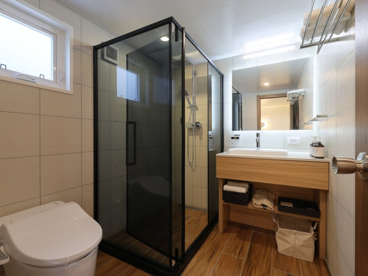 room_image