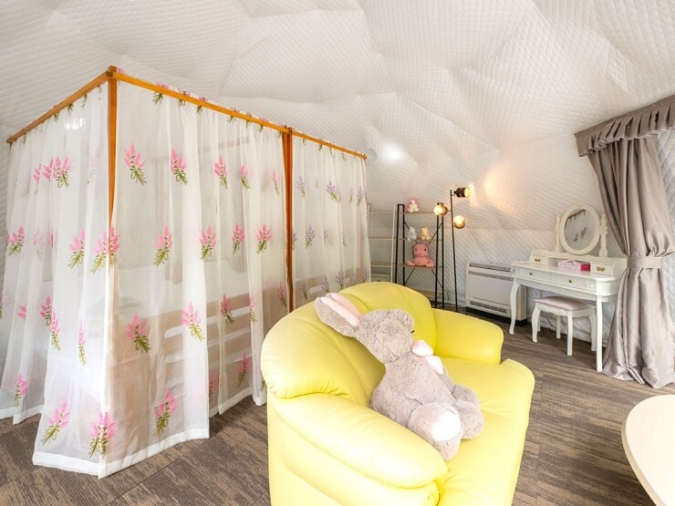 room_image