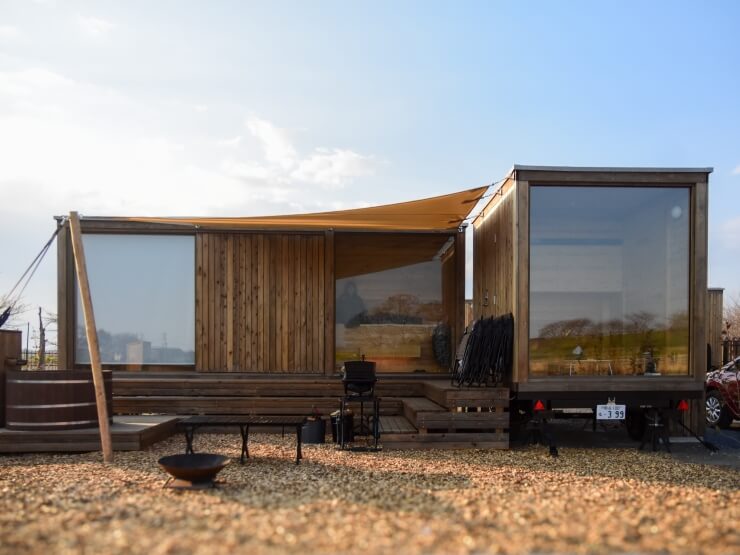 2つのトレーラーハウスからできているEarthboat Saitama Kawajimaの客室