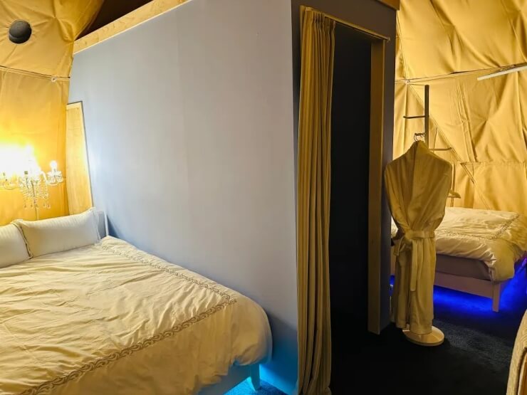 room_image