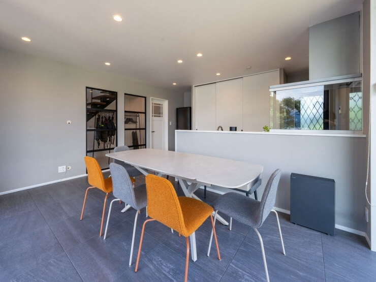room_image