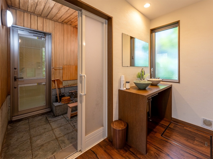 room_image