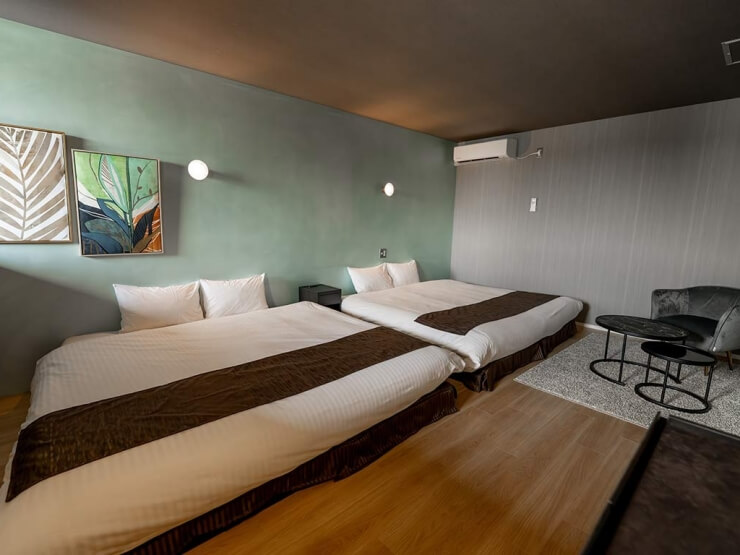 room_image